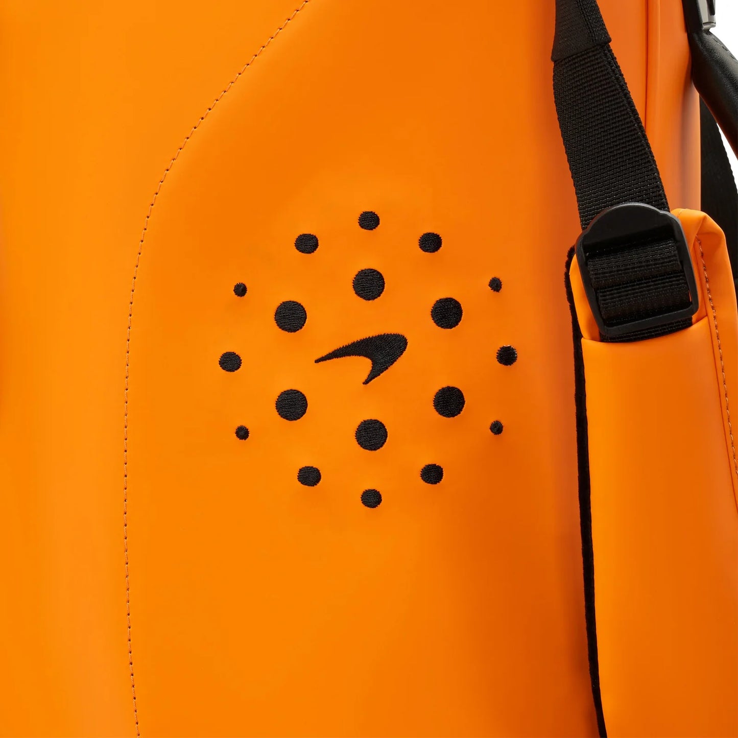 [ Pre-Order ] Mclaren Golf X Vessel
Lux Stand Bag